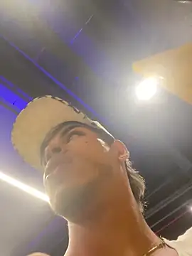 Ken-boy  online show from April 15, 2026, 7:58 pm