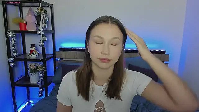 Snapshot of Anny_Limis chatting on January 17, 2025, 2:29 am Anny Limis online show from January 17, 2025, 2:29 am