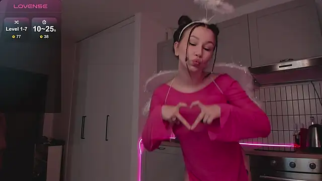 Snapshot of Anny_Limis chatting on February 14, 2025, 3:54 am Anny Limis online show from February 14, 2025, 3:54 am