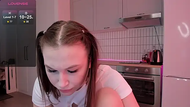 Snapshot of Anny_Limis chatting on March 5, 2025, 6:12 am Anny Limis online show from March 5, 2025, 6:12 am