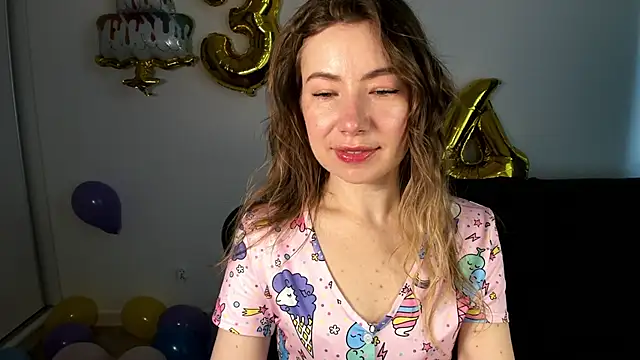 Snapshot of Mia_Tasty chatting on April 8, 2026, 6:24 am Mia Tasty online show from April 8, 2026, 6:24 am