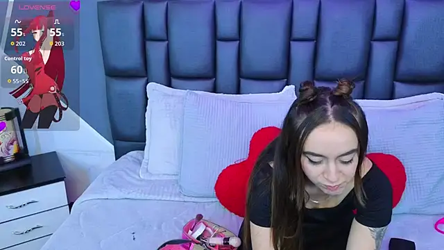 Antonella-Ray online show from October 3, 2025, 8:06 pm