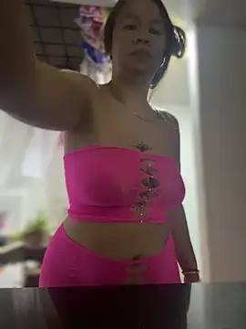 Emiily lee online show from February 4, 2026, 9:04 am