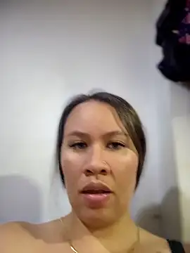 Emiily lee online show from May 28, 2026, 1:58 am