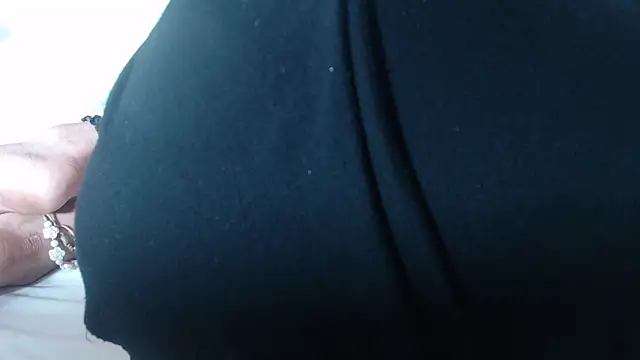 Snapshot of nextdoor_fantasy1 chatting on January 16, 2025, 9:48 am nextdoor fantasy1 online show from January 16, 2025, 9:48 am