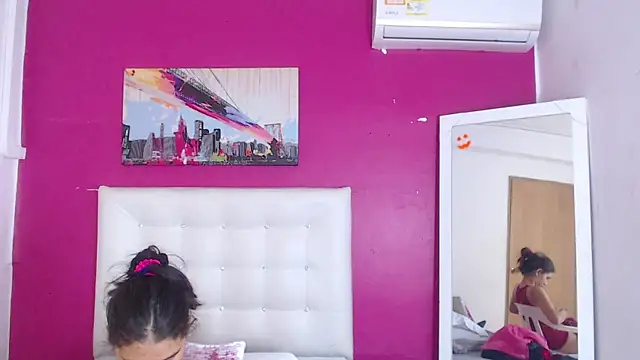 Snapshot of nextdoor_fantasy1 chatting on September 9, 2025, 3:28 am nextdoor fantasy1 online show from September 9, 2025, 3:28 am