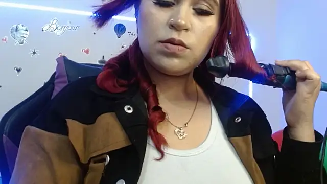 Snapshot of cata__gutierrez_ chatting on December 31, 2024, 12:32 am cata  gutierrez  online show from December 31, 2024, 12:32 am