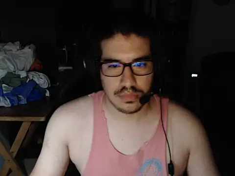 Snapshot of thealfawolf01 chatting on December 23, 2024, 1:51 am thealfawolf01 online show from December 23, 2024, 1:51 am