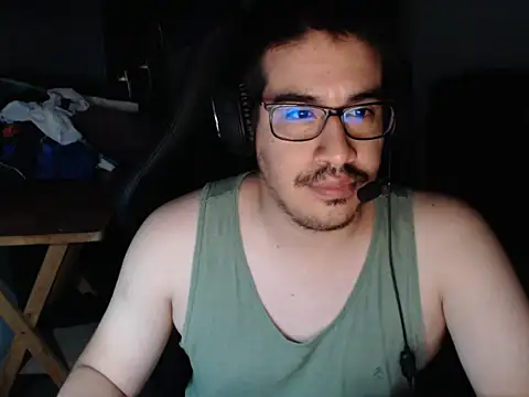 Snapshot of thealfawolf01 chatting on December 26, 2024, 12:25 am thealfawolf01 online show from December 26, 2024, 12:25 am