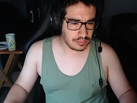 Snapshot of thealfawolf01 chatting on January 21, 2025, 11:46 am thealfawolf01 online show from January 21, 2025, 11:46 am