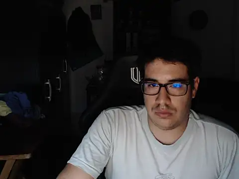 Snapshot of thealfawolf01 chatting on March 8, 2025, 12:55 am thealfawolf01 online show from March 8, 2025, 12:55 am