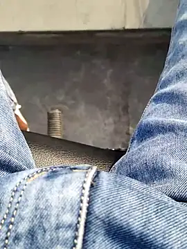 Snapshot of cumshotboy01 chatting on December 29, 2024, 10:12 am cumshotboy01 online show from December 29, 2024, 10:12 am