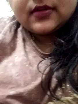 smile pretty online show from December 12, 2024, 7:48 pm