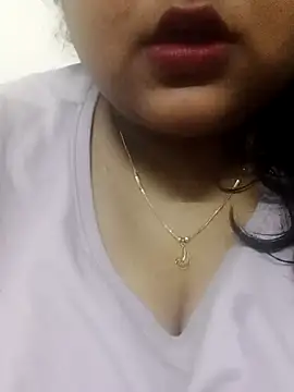 smile pretty online show from January 15, 2025, 7:44 pm