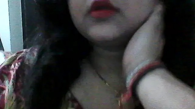 Snapshot of smile_pretty chatting on June 11, 2026, 5:44 pm smile pretty online show from June 11, 2026, 5:44 pm