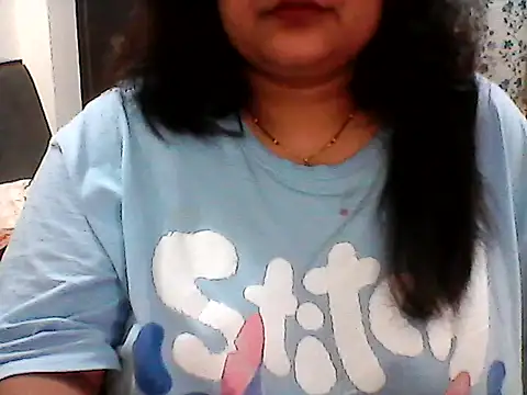 smile pretty online show from July 8, 2026, 5:39 pm
