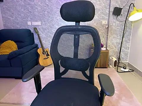 Snapshot of MidnightFlame chatting on December 28, 2024, 10:23 pm MidnightFlame online show from December 28, 2024, 10:23 pm