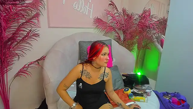 Maristxxr online show from February 13, 2025, 7:31 pm