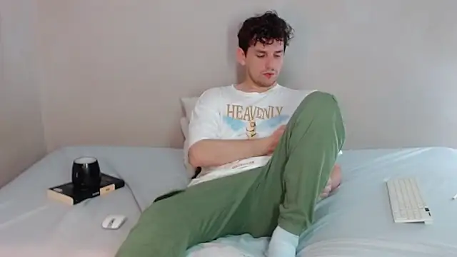 Elio555 online show from March 9, 2025, 10:19 am