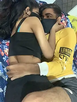 hottiess69 online show from January 9, 2025, 11:02 pm