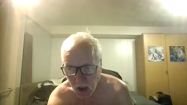 Sammy1660 online show from September 20, 2025, 4:35 am