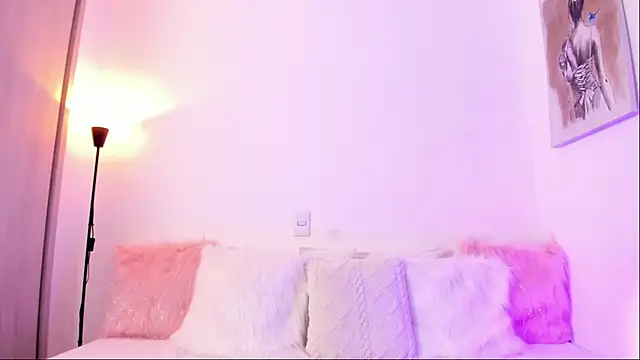 Snapshot of Cristel_Boom chatting on September 27, 2025, 11:26 am Cristel Boom online show from September 27, 2025, 11:26 am