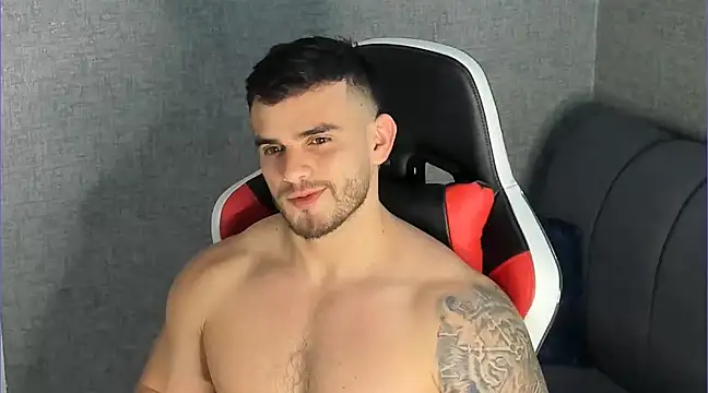 Snapshot of Ricardogo19 chatting on January 6, 2025, 11:52 pm Ricardogo19 online show from January 6, 2025, 11:52 pm