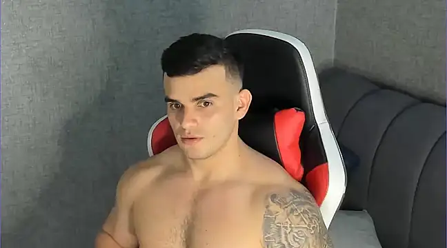 Snapshot of Ricardogo19 chatting on January 29, 2025, 11:25 pm Ricardogo19 online show from January 29, 2025, 11:25 pm
