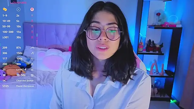 LoaLuxury online show from September 19, 2025, 5:46 pm