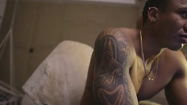 Logan Varela online show from March 28, 2026, 2:05 pm