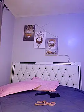 C-yoyo online show from November 2, 2025, 8:00 pm