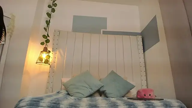 hannah gray online show from February 17, 2026, 11:07 am