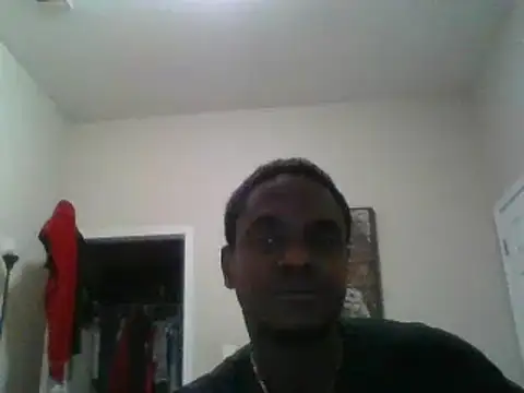 Snapshot of Hugedick0071 chatting on December 11, 2024, 8:58 am Hugedick0071 online show from December 11, 2024, 8:58 am
