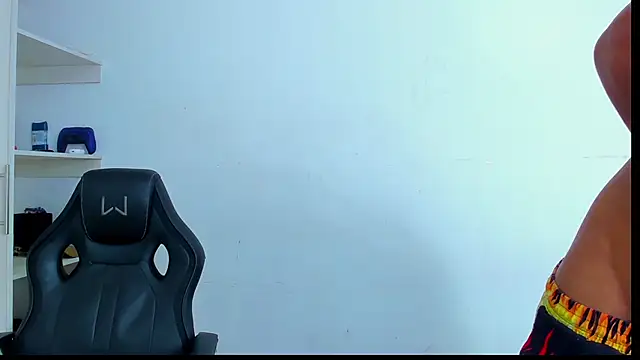 dominic smith  online show from December 23, 2024, 2:02 am