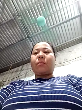 Queen 18200 online show from March 25, 2026, 10:38 pm