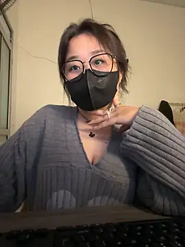 Snapshot of Jenni_nana chatting on December 12, 2024, 6:03 am Jenni nana online show from December 12, 2024, 6:03 am