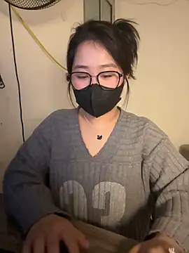 Snapshot of Jenni_nana chatting on December 16, 2024, 12:27 pm Jenni nana online show from December 16, 2024, 12:27 pm