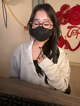 Snapshot of Jenni_nana chatting on January 20, 2025, 4:43 am Jenni nana online show from January 20, 2025, 4:43 am