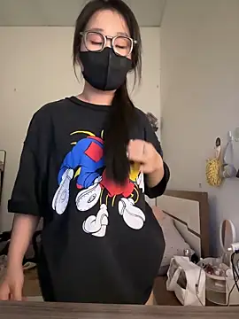 Snapshot of Jenni_nana chatting on October 15, 2025, 6:02 am Jenni nana online show from October 15, 2025, 6:02 am