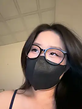 Snapshot of Jenni_nana chatting on October 19, 2025, 5:08 am Jenni nana online show from October 19, 2025, 5:08 am