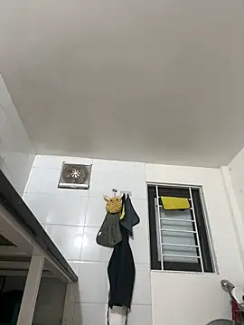 Jenni nana online show from December 5, 2025, 3:48 am