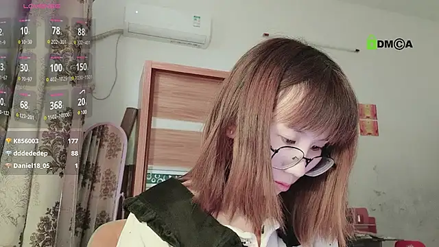 Lili 666 online show from February 27, 2025, 8:39 am