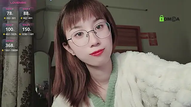 Lili 666 online show from March 21, 2025, 5:12 pm