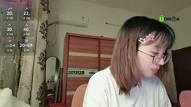 Lili 666 online show from September 18, 2025, 4:31 pm