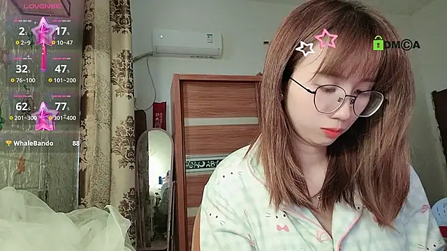 Lili 666 online show from February 27, 2026, 12:43 am