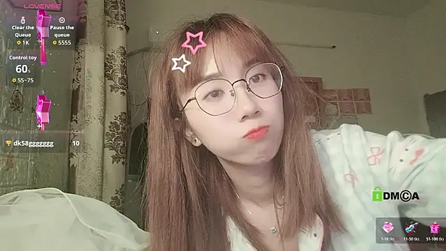 Lili 666 online show from March 7, 2026, 5:10 pm