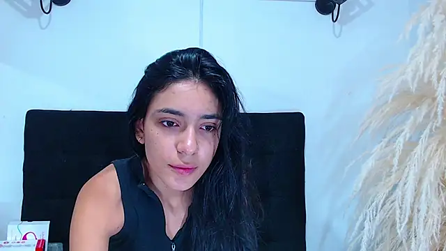 srta luciana online show from July 10, 2026, 11:46 am
