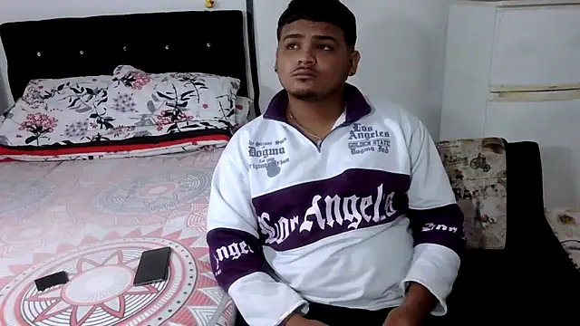 Boycuriousxxx online show from April 2, 2026, 10:24 am