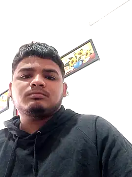 Boycuriousxxx online show from May 20, 2026, 12:11 pm