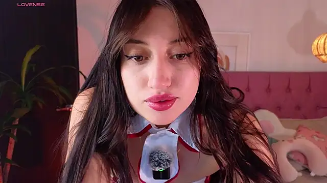 Snapshot of eimy22 chatting on January 19, 2025, 11:32 pm eimy22 online show from January 19, 2025, 11:32 pm